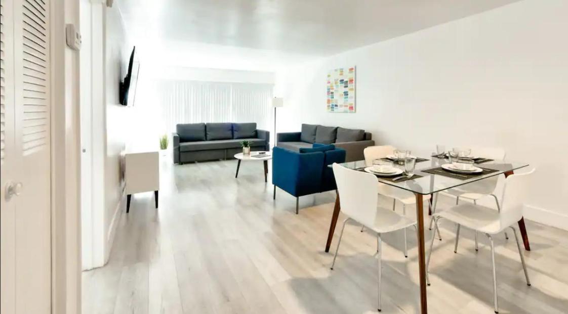 Designer River View Apartments 포트 로더데일 외부 사진